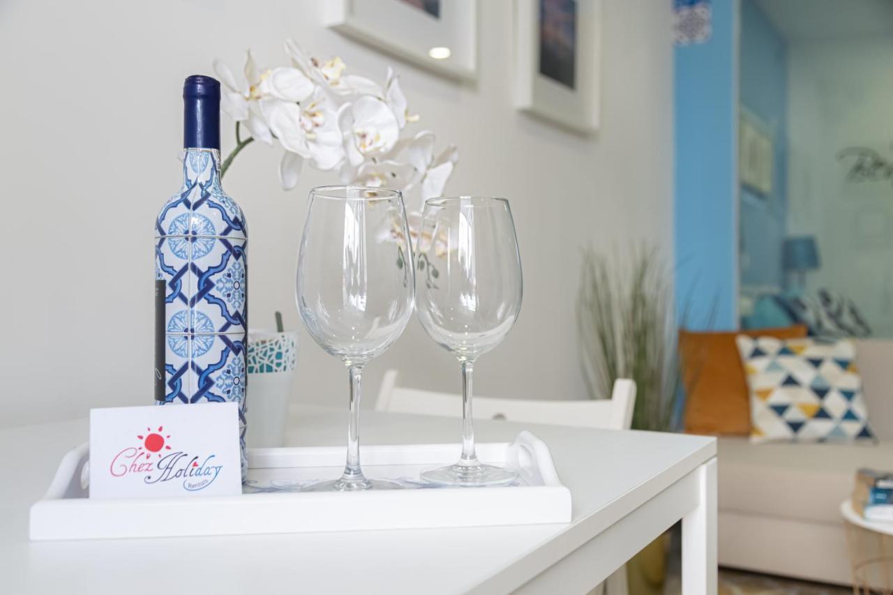 Chez Downtown Charm - Your Seaside Dream! ลากอส ภายนอก รูปภาพ