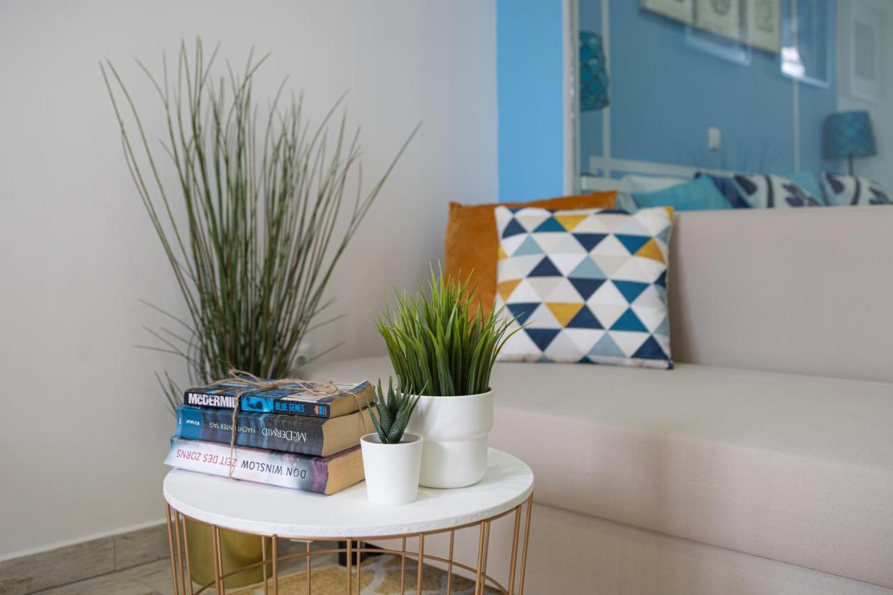 Chez Downtown Charm - Your Seaside Dream! ลากอส ภายนอก รูปภาพ